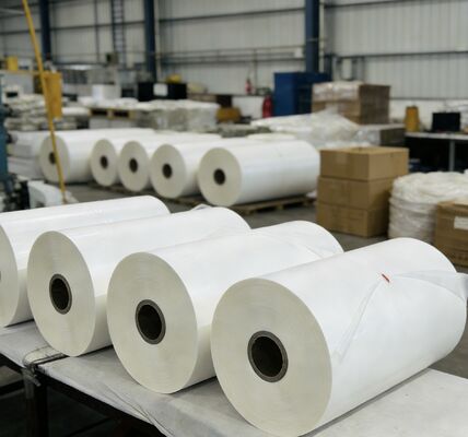 Double Corona Treated Digital Laminating Film for Hot Lamination with 2200 Mm Width and 120°C Temperature Resistance