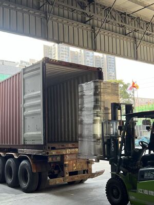 Double Corona Treated Laminating Film Roll with 100mm to 2200mm Width and Food Grade Thermal Adhesive