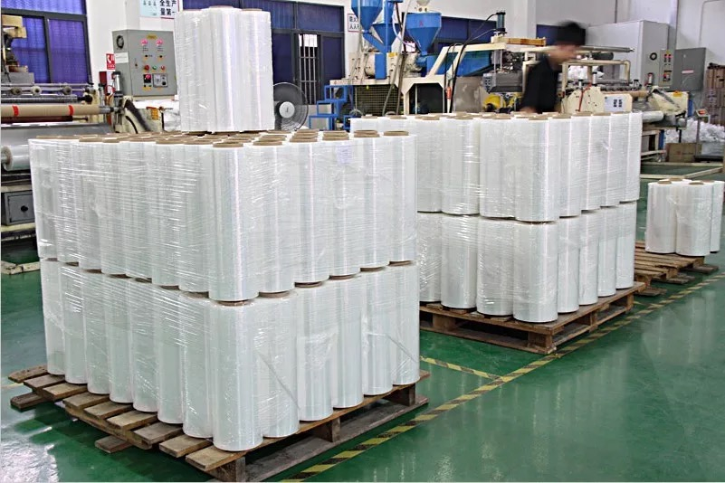 ISO 9001 Certified LLDPE Stretch Film with 300–2000 Meters Length and 100% Recyclable PE Stretching Film