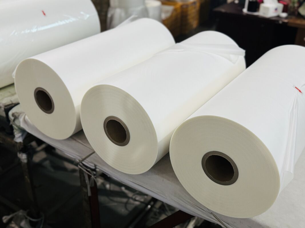 UV Resistant Digital Laminating Film with 12 Months Shelf Life and 3 Inch Paper Core for Clear Or Tinted Applications