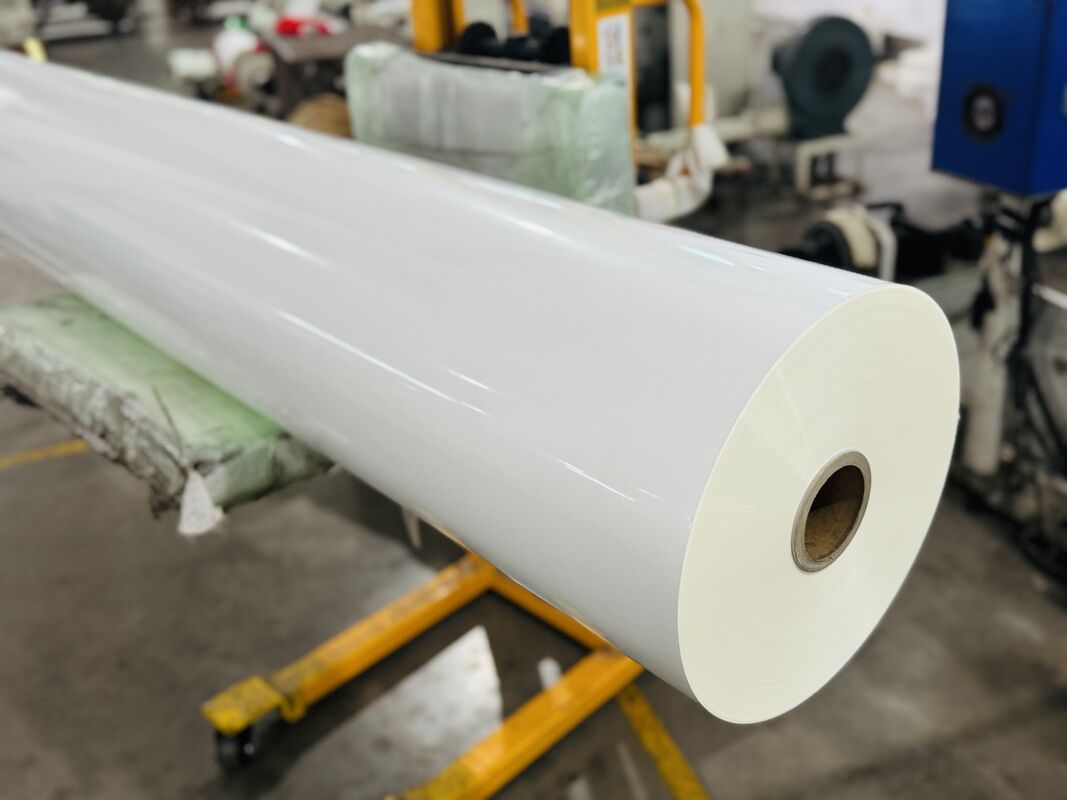 High Clarity PET Thermal Lamination Film with 8mic EVA Glue for Photography Lamination in 12-250 Microns Thickness and 500m To 1500m Length
