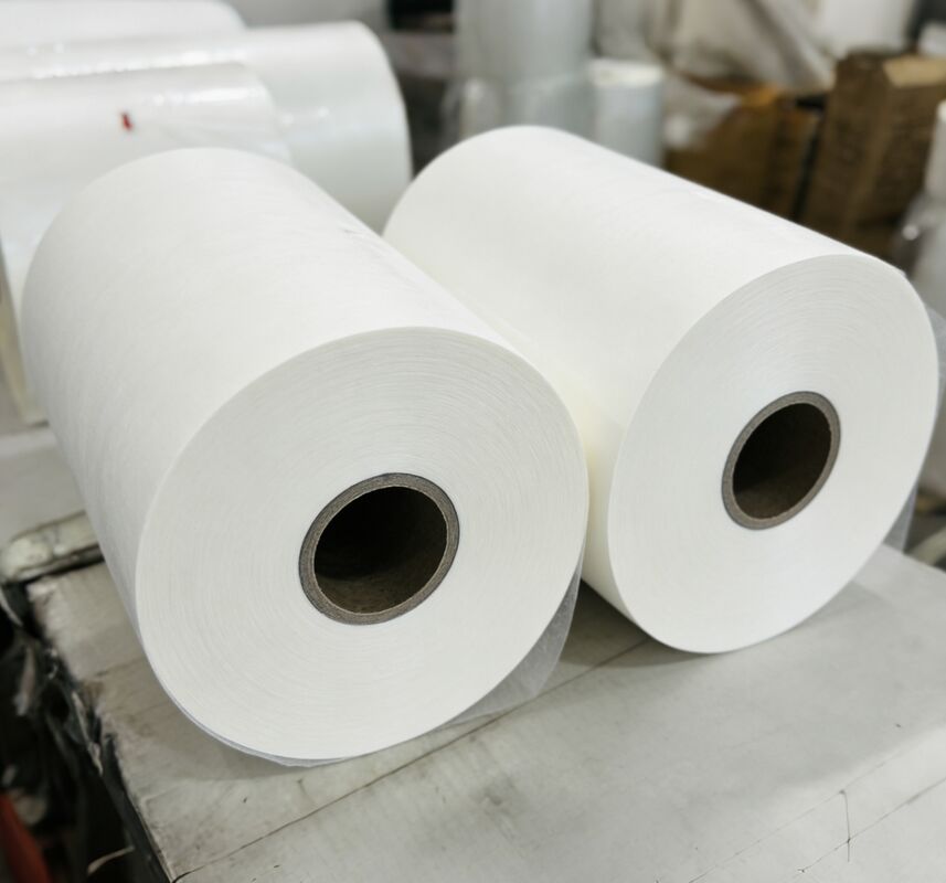 17-45 Microns Thickness Matte Lamination Film with Double-Sided Corona Treatment and Water UV Resistance for Print Protection